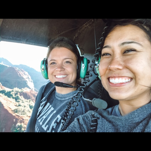 Meet your Posher, Alexa - Picture 5 of 8